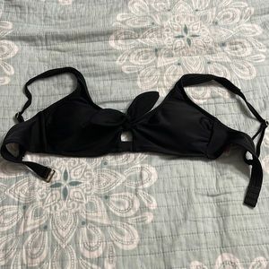 Xhilaration size m bikini top